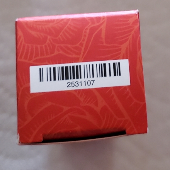 Maven Beauty Rose Water Setting Spray - Picture 7 of 9